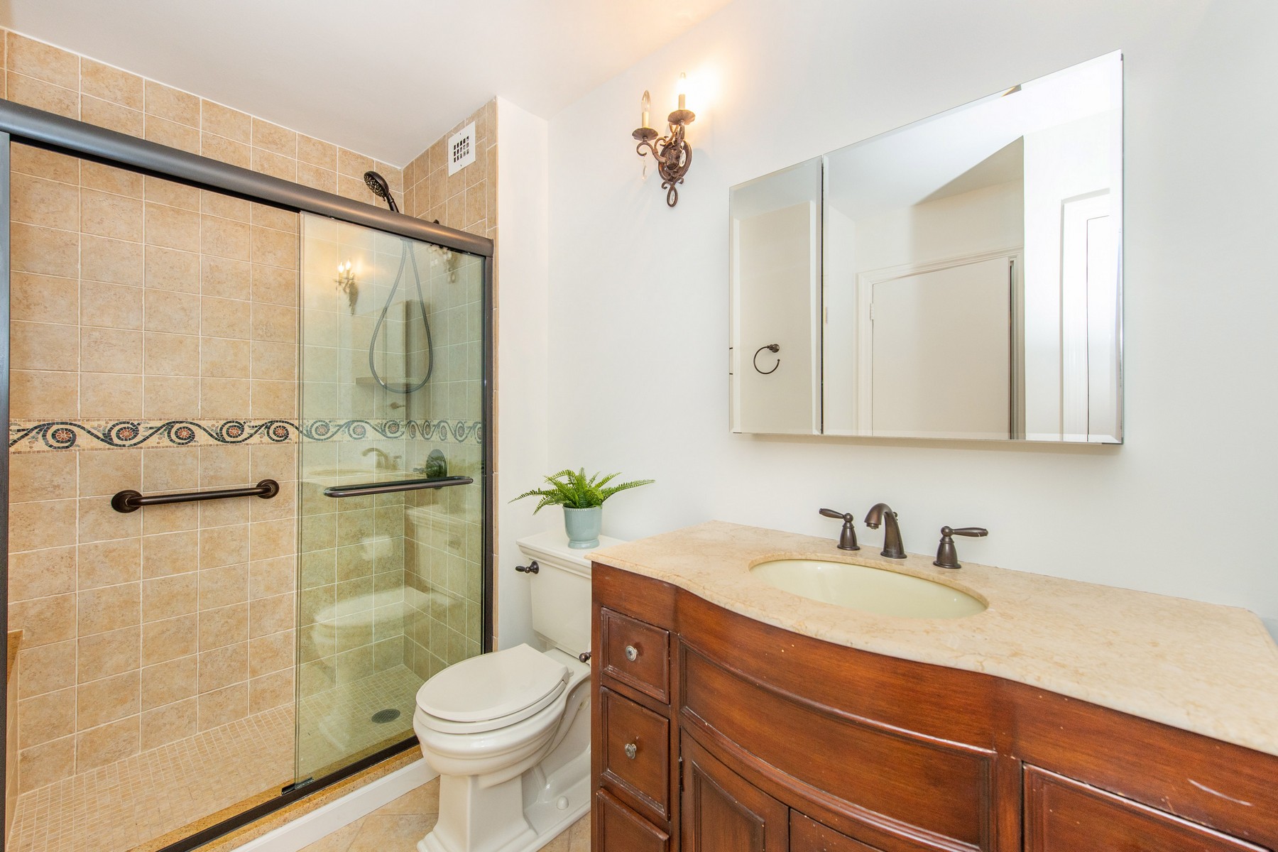 1 Claridge Drive, #521 